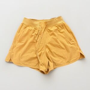 LULULEMON Women's License to Train High Rise Shorts 4" Mango Orange Size 4